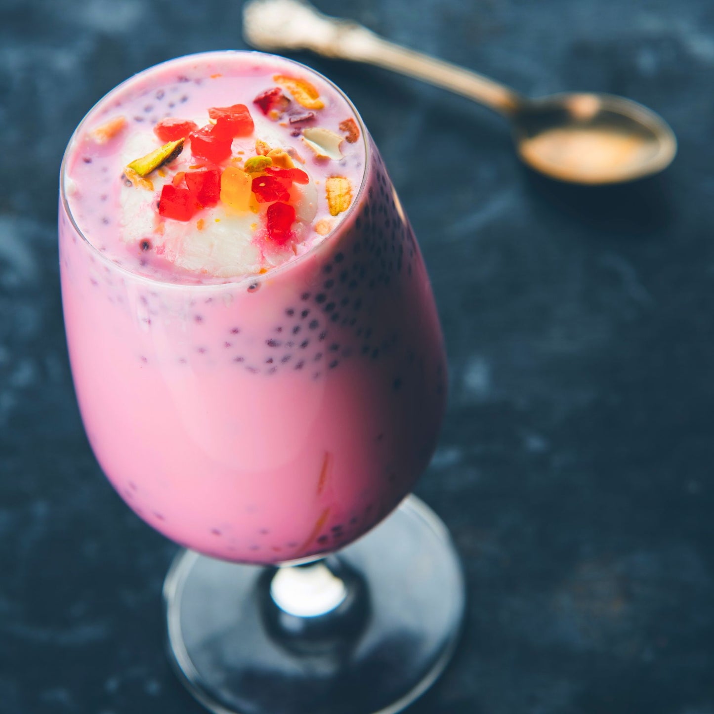 -50% for 2 Beverages of your choice ( Cold drinks or Espresso) in a comfy dessert bar