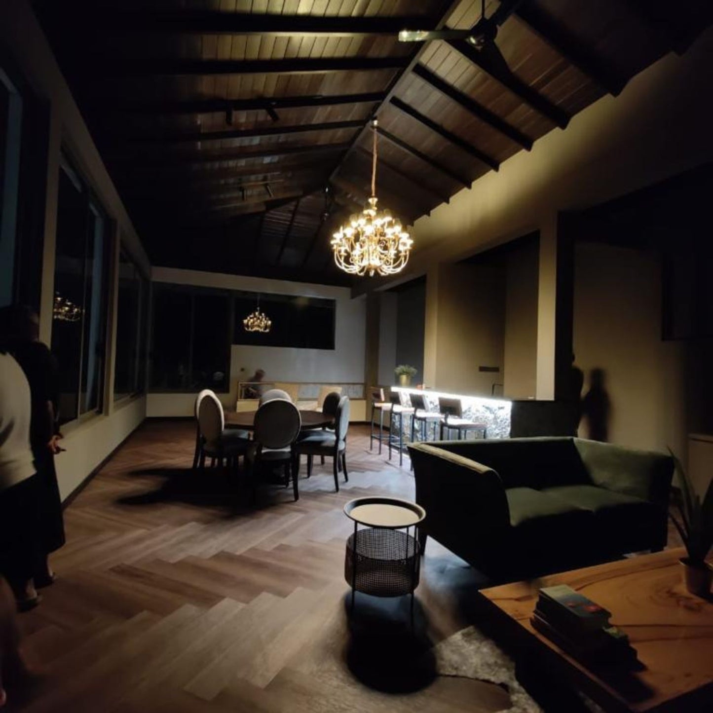 2 or 3 Days in a villa for 2 people: Double luxury rooms with mountain view + half-board dining