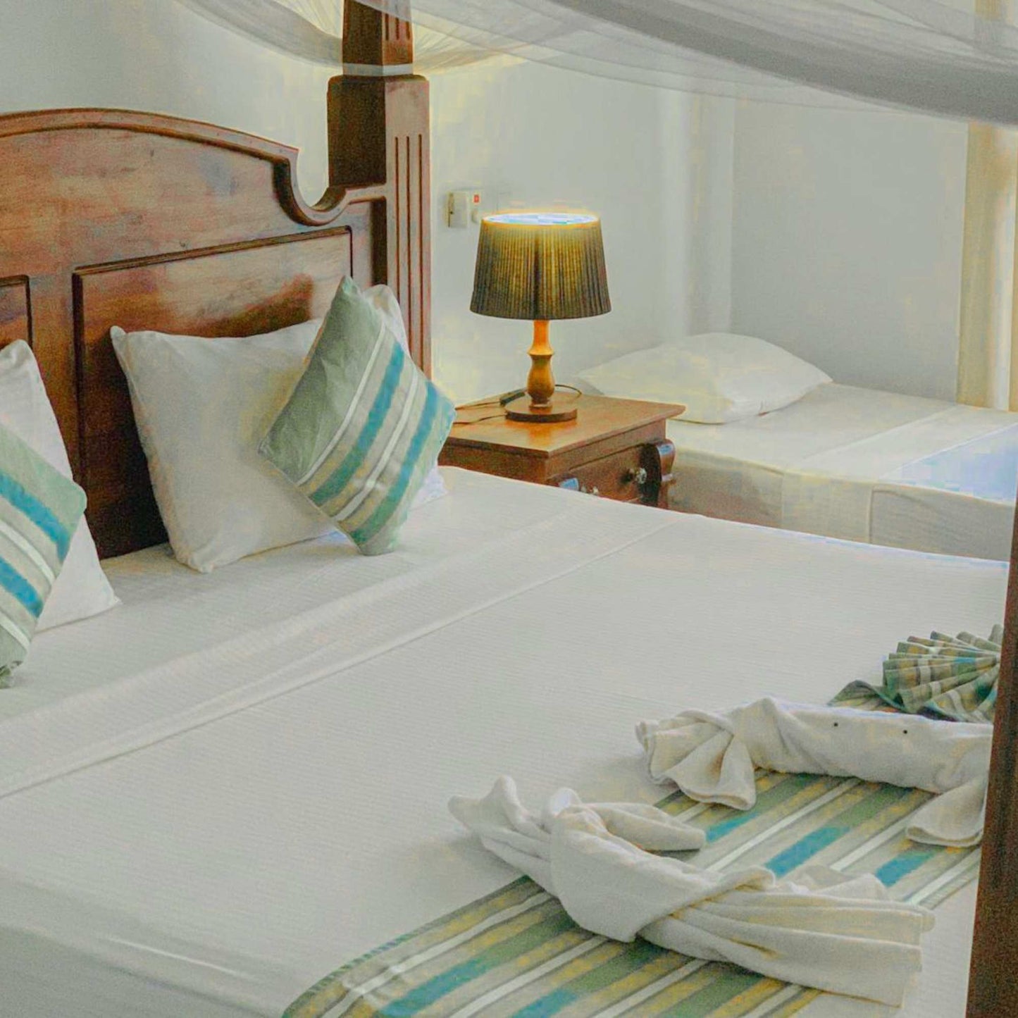 Upto 46% Off for 2 Days (1 night) stay in a Spacious Deluxe Double Room with Sea View/Pool View