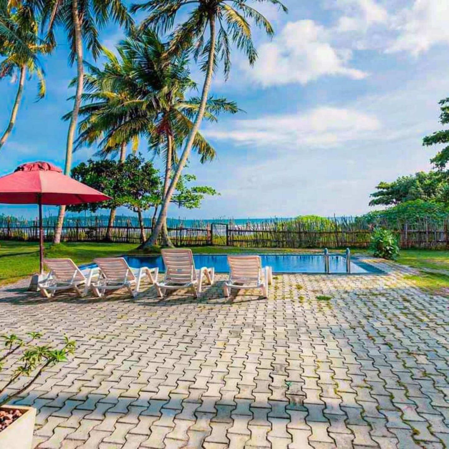 Upto 46% Off for 2 Days (1 night) stay in a Spacious Deluxe Double Room with Sea View/Pool View