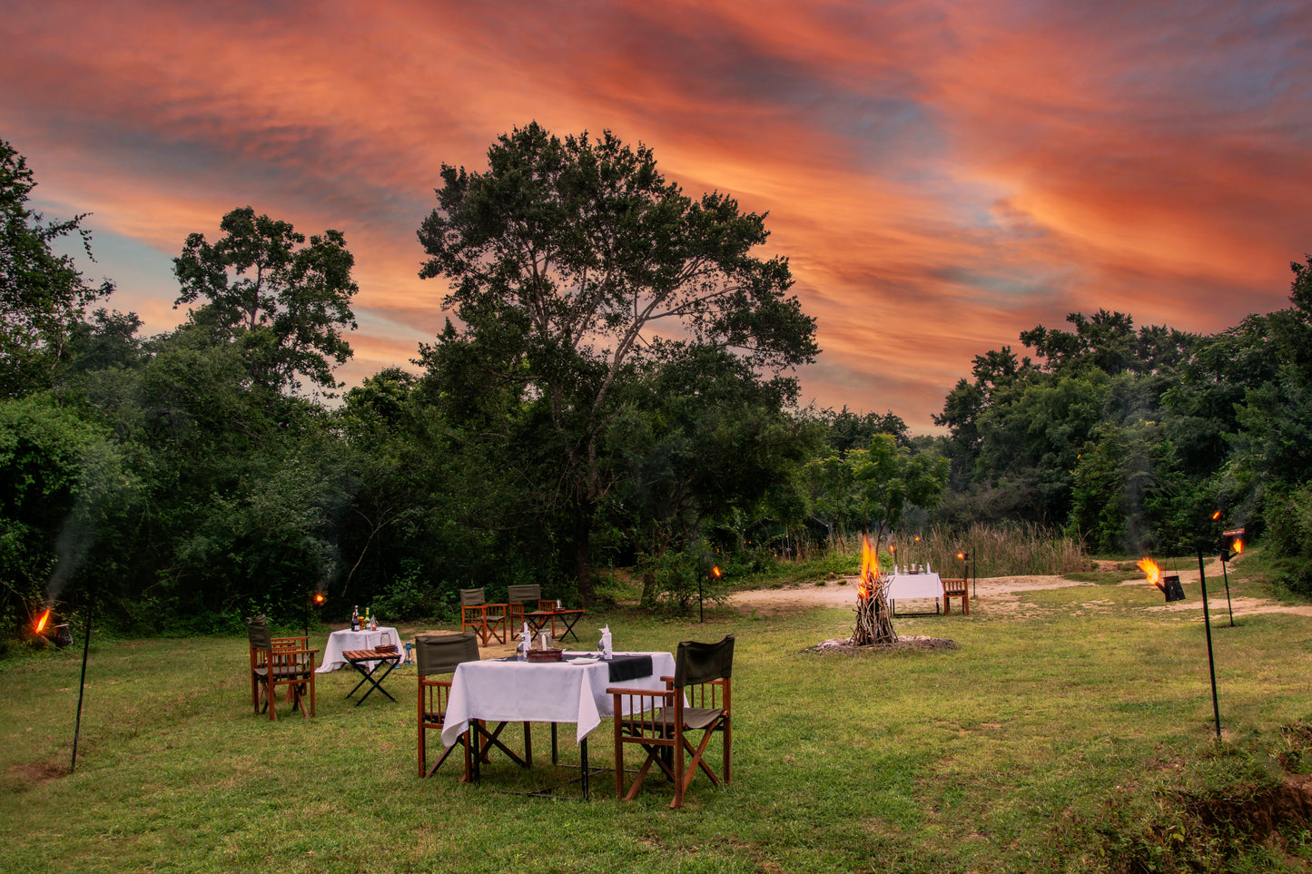 Luxury and romantic Dining | Safari Experience | Yala | Feelo Offer