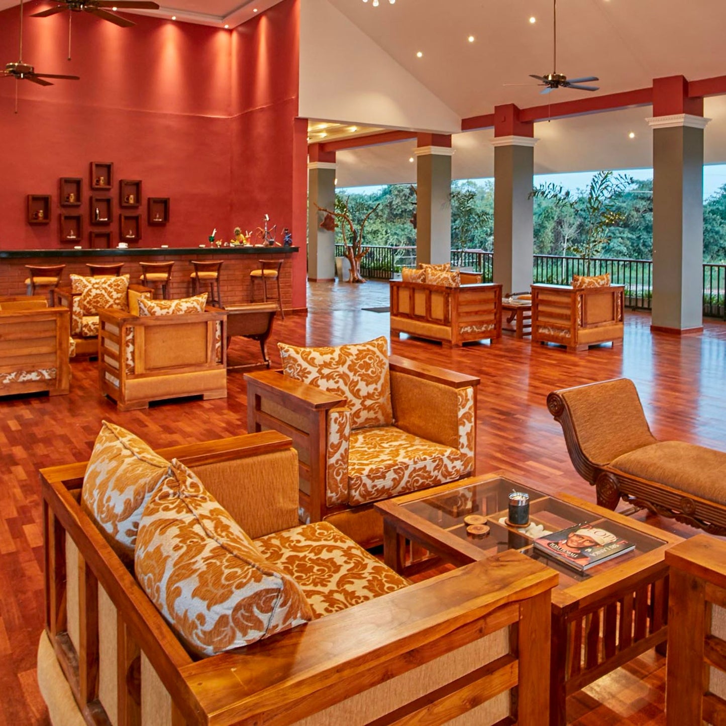 -59% offer for 3 or 4 Days with Private Jacuzzi, Full-board fine dining, Pools & Safari for 2 people
