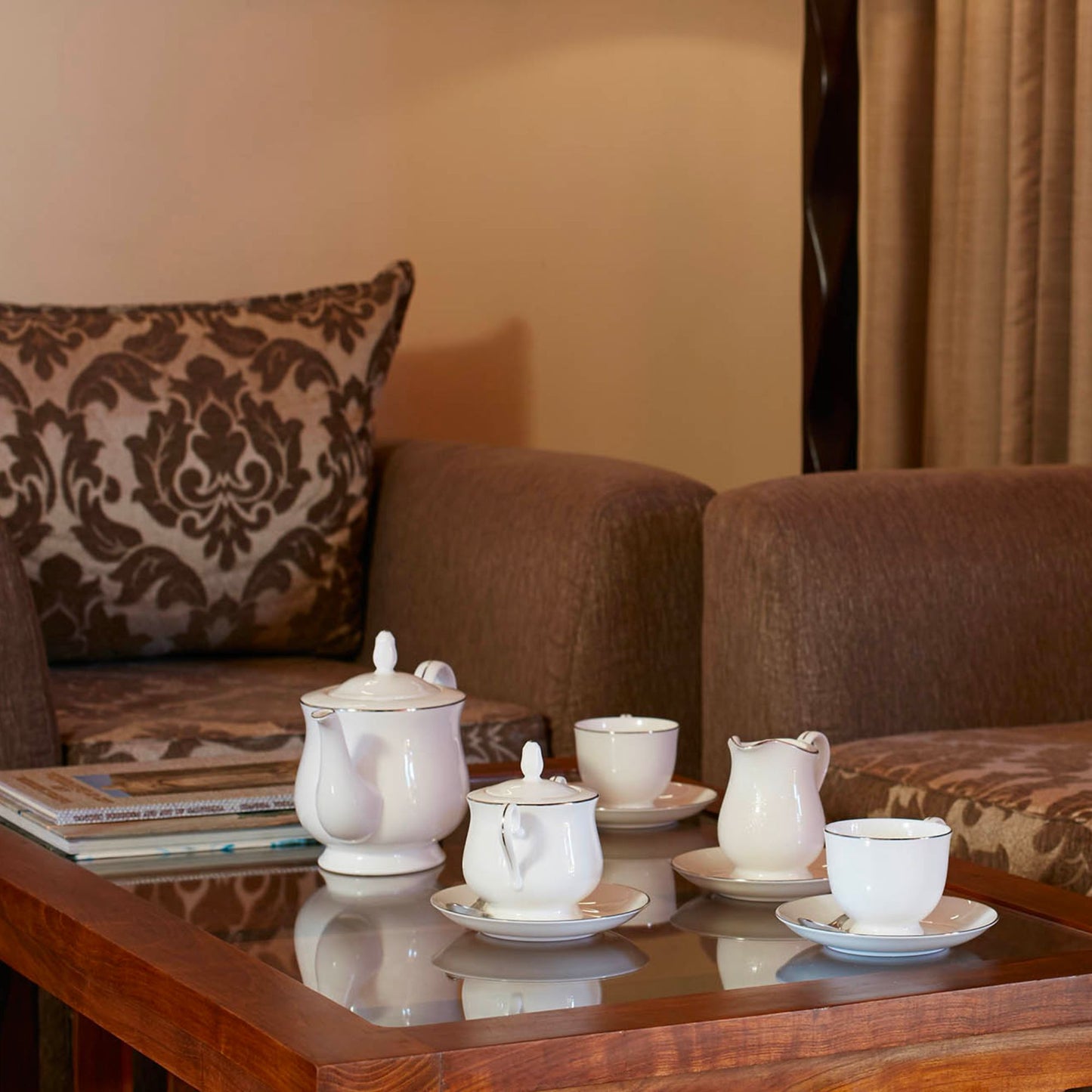 -59% offer for 3 or 4 Days with Private Jacuzzi, Full-board fine dining, Pools & Safari for 2 people