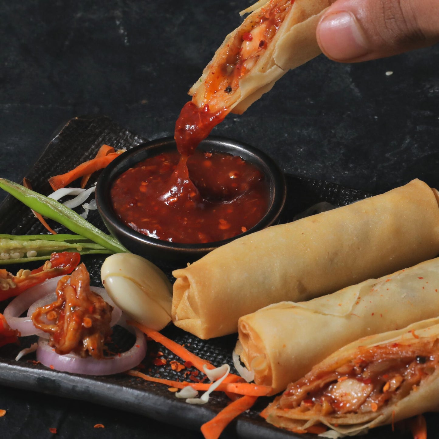 6 springs rolls with dippings + 2 noodles + 2 Mojitos of your choice for 2 people at Spring Rolls, One Galle face